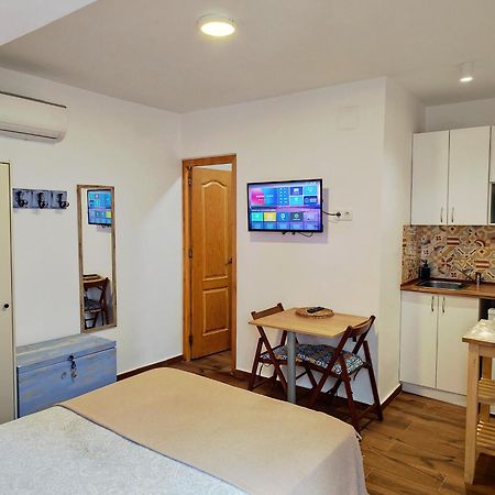 Apartamento Estudio Azul 阿尔姆尼卡 外观 照片