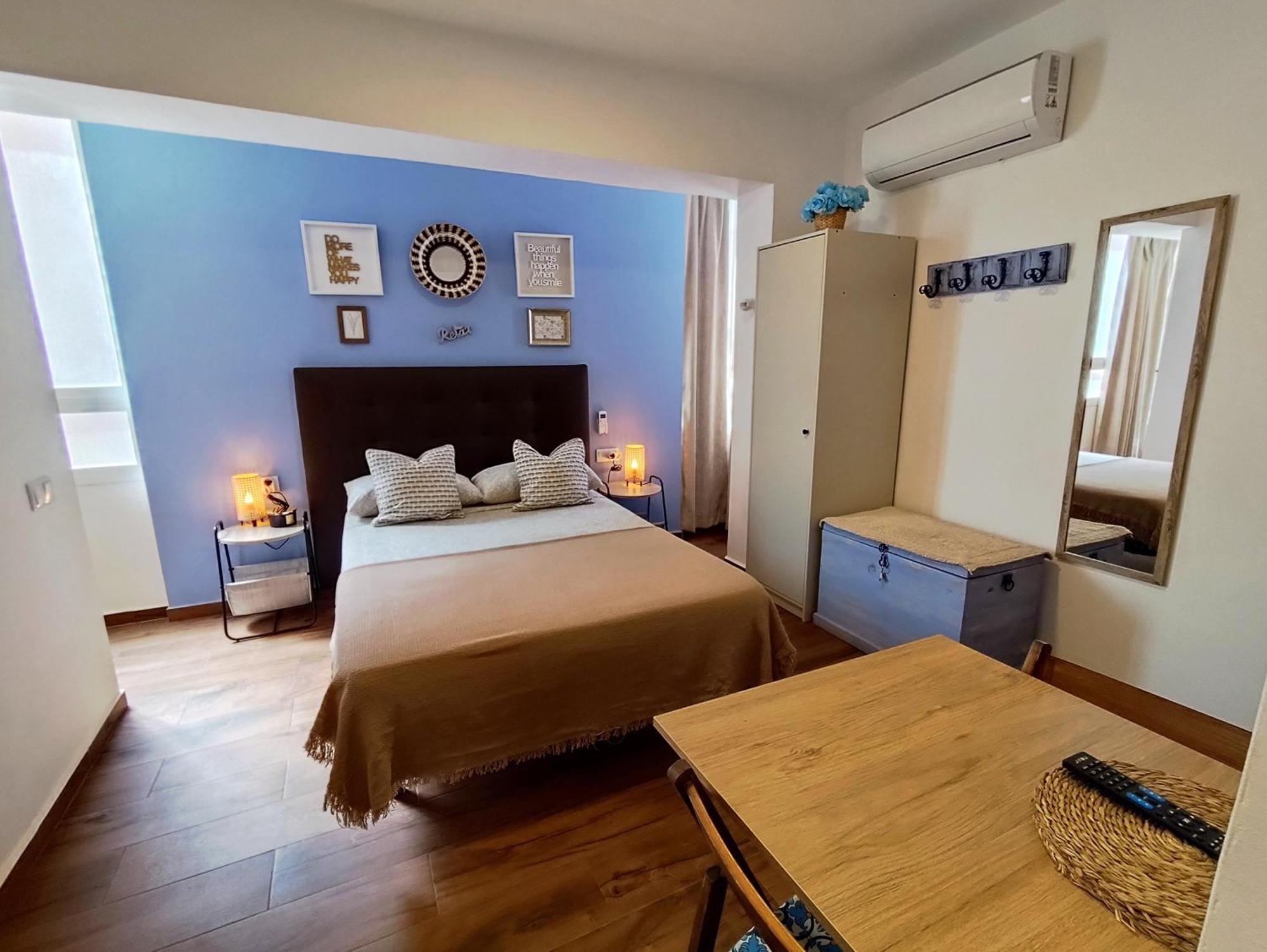Apartamento Estudio Azul 阿尔姆尼卡 外观 照片